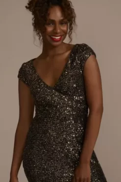 Cap Sleeve Allover Sequin Sheath Dress With Slit -Bridal Shop D21NY22533 GOLD PRTY PROD7 082